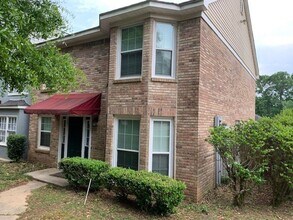 Building Photo - 6017 Sussex Dr