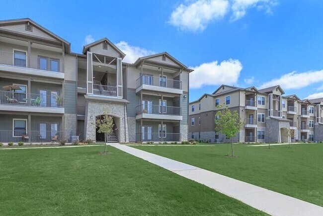 Foto del edificio - 6831 Alamo Pkwy