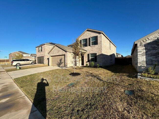 Foto del edificio - 4640 Greyberry Dr