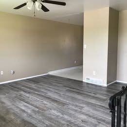 Building Photo - 55 W 990 S