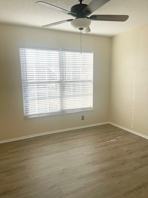 Foto del edificio - 2934 Wainwright Ct