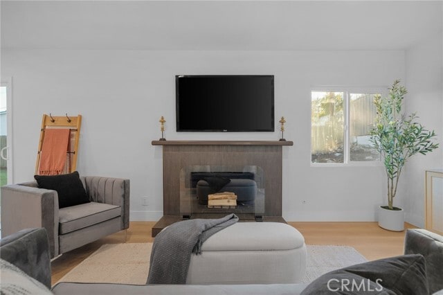 Foto del edificio - 6210 Halstead Ave