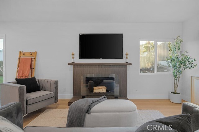 Foto del edificio - 6210 Halstead