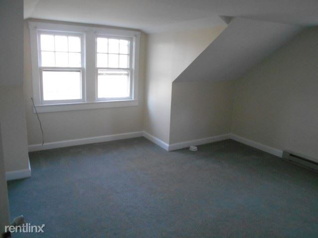Building Photo - 1342 Seven Oaks Ln