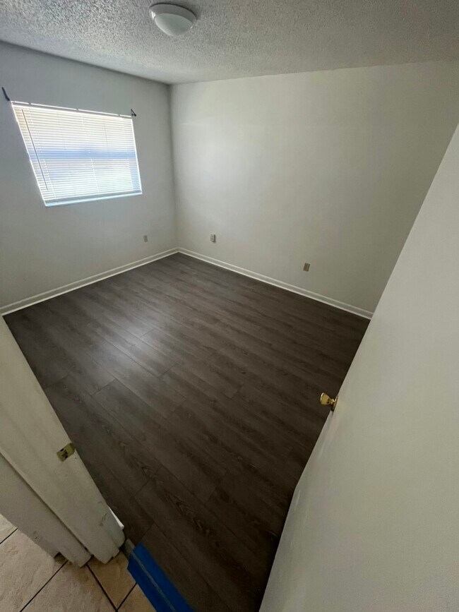 Foto del edificio - 1240 Josephine St