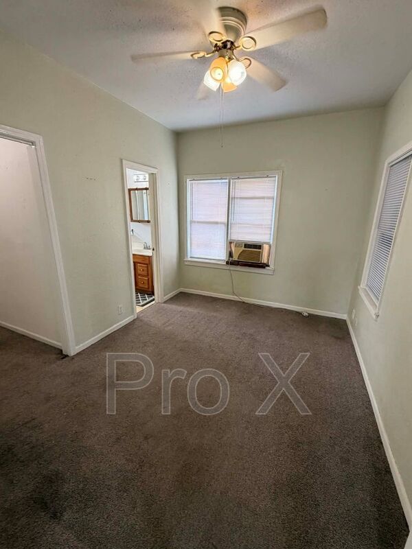 Foto del edificio - 408 E 41st St