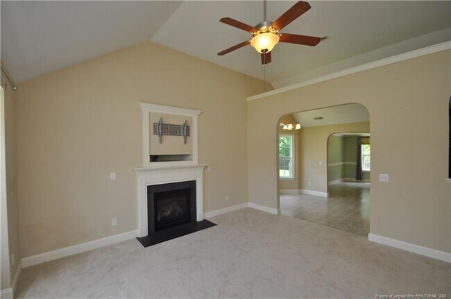 Foto del edificio - 409 Braxman Ln