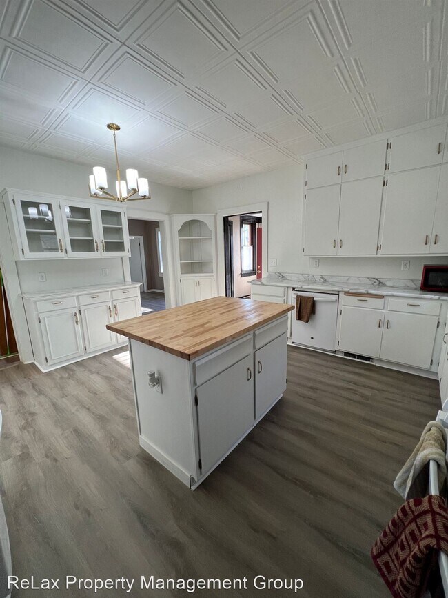 Foto del edificio - 4 br, 1 bath House - 1313 10th St S - 1