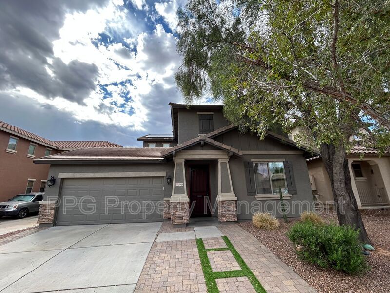 Primary Photo - 15439 W Poinsettia Dr