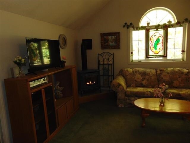 Foto del edificio - 15 Sandybrook Ln