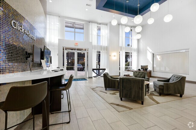 Oficina de arrendamiento - ALMA on Maple