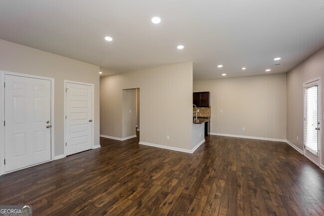 Building Photo - 2707 Feldspar Way