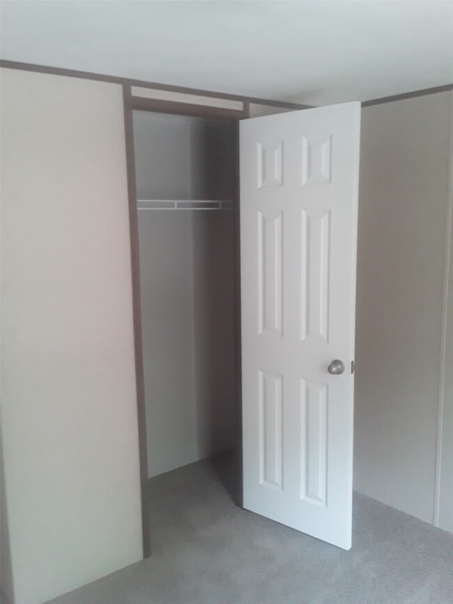 Building Photo - 4790 Wickwillow Ln