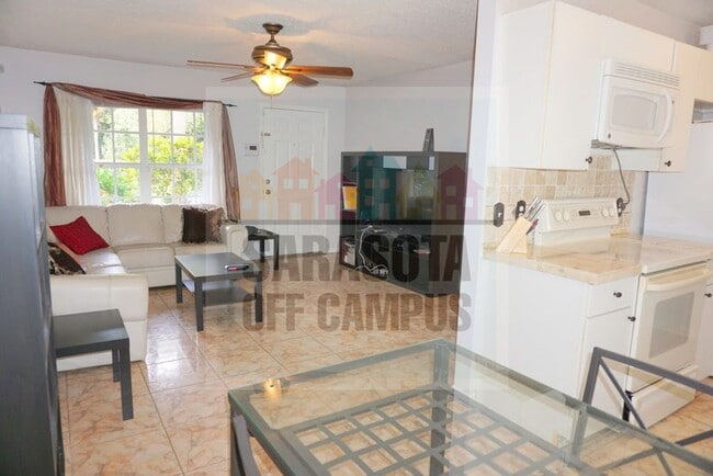 Foto del edificio - 1380 43rd St