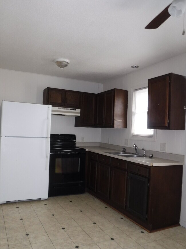 Foto del edificio - 3203 Squire Ln