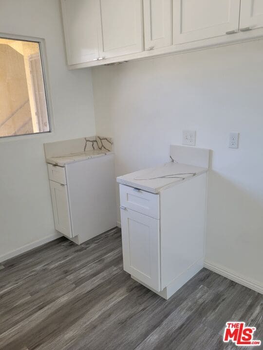 Building Photo - 6018 Hazelhurst Pl