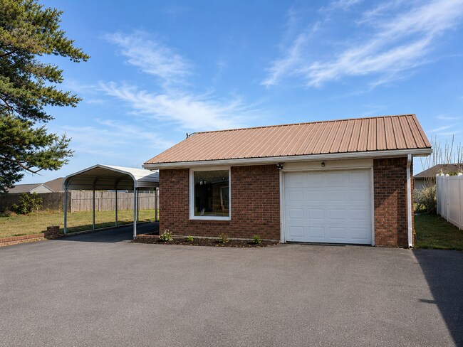 Building Photo - Spacious 3-Bedroom Ranch for Rent in Franklin, KY!