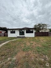 Building Photo - 685 NW 14th St