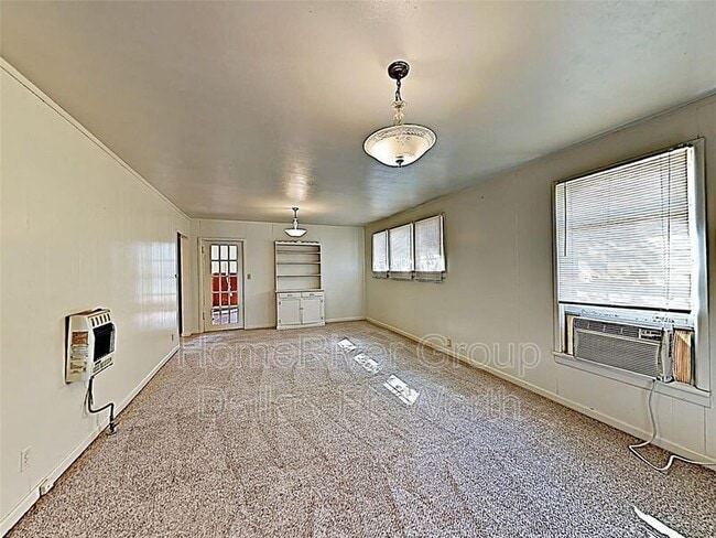 Foto del edificio - 700 E Broad St