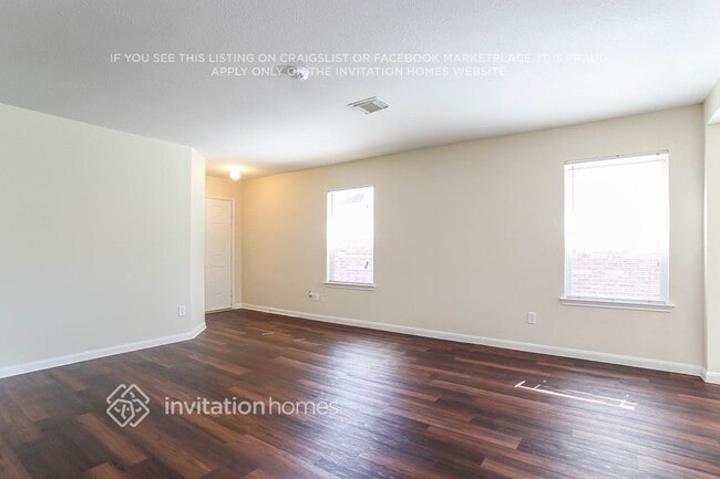 Foto del edificio - 21827 Silverbrook Ln