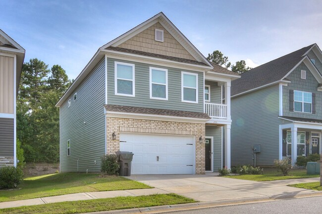 Foto del edificio - 3 Bedroom 2.5 Bath in Grovetown!
