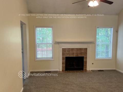 Foto del edificio - 7262 Brittany Way