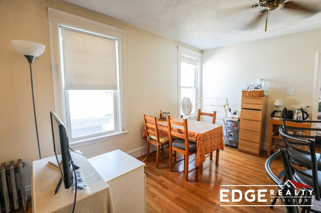 Foto del edificio - 4 Rockledge St