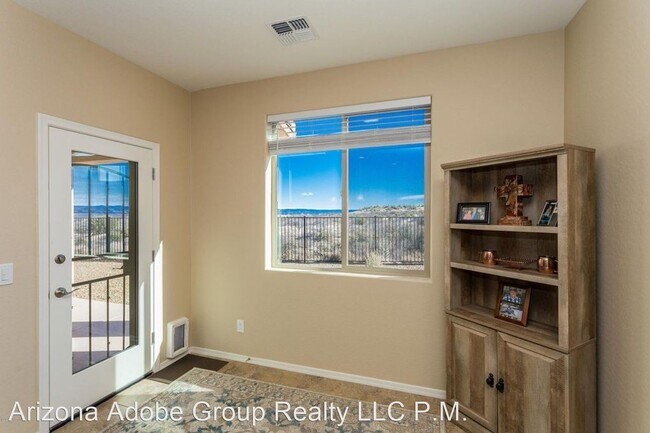 Building Photo - 3 br, 2 bath House - 2185 Gold Rush Lane