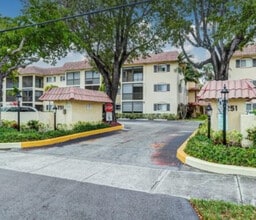 Building Photo - 251 S Cypress Rd