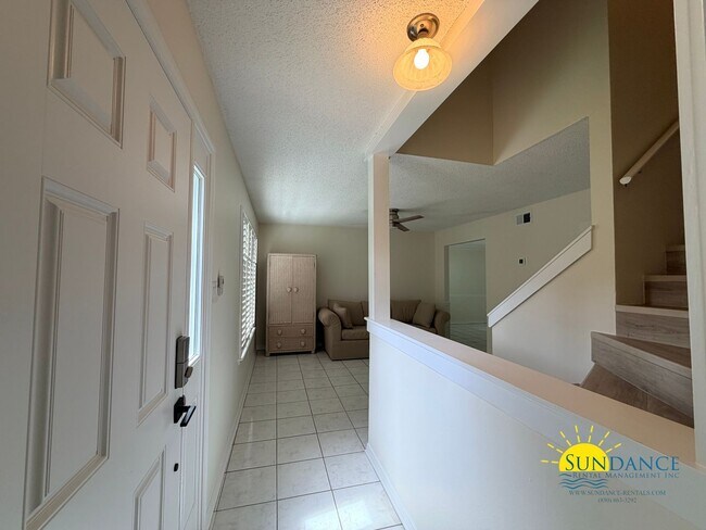 Foto del edificio - Beautifully Maintained Home with Modern Upgrades & Smart Features!