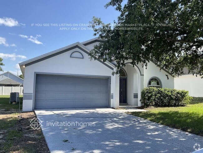 Building Photo - 1040 Lake Charles Dr