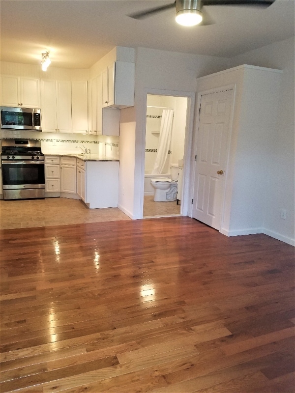 Photo - 21 W Abington Ave Apartment