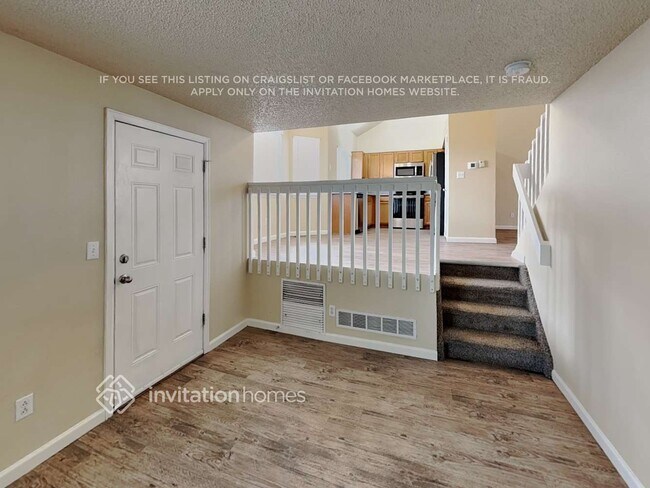 Foto del edificio - 2455 Wolf Creek Dr