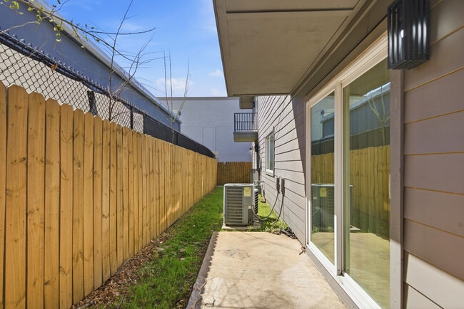 Foto del edificio - Gardens At Westgate