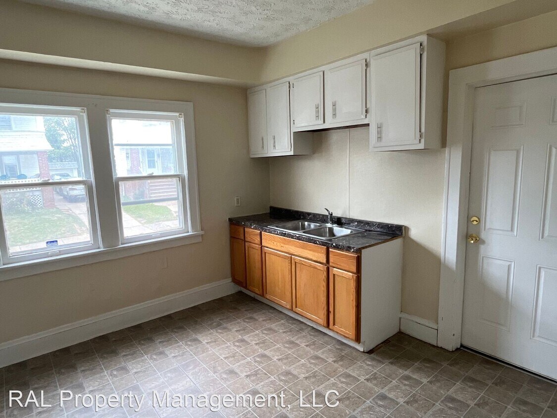 Building Photo - 3 br, 1 bath House - 3690 sudbury up