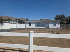 Building Photo - 3863 California Ave