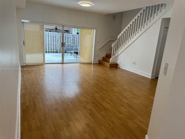 Foto del edificio - 10245 SW 154th Cir Ct