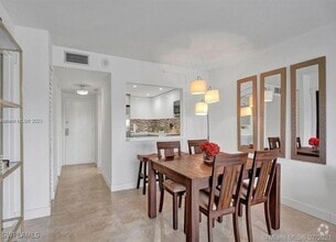 Building Photo - 13499 Biscayne Blvd