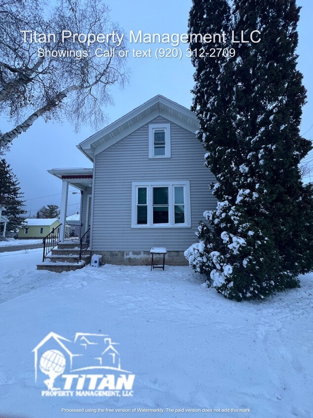 Primary Photo - 721 E Parkway Ave