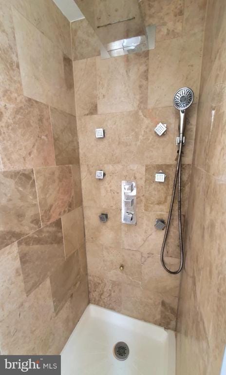 Foto del edificio - 1055 Indiana Ave