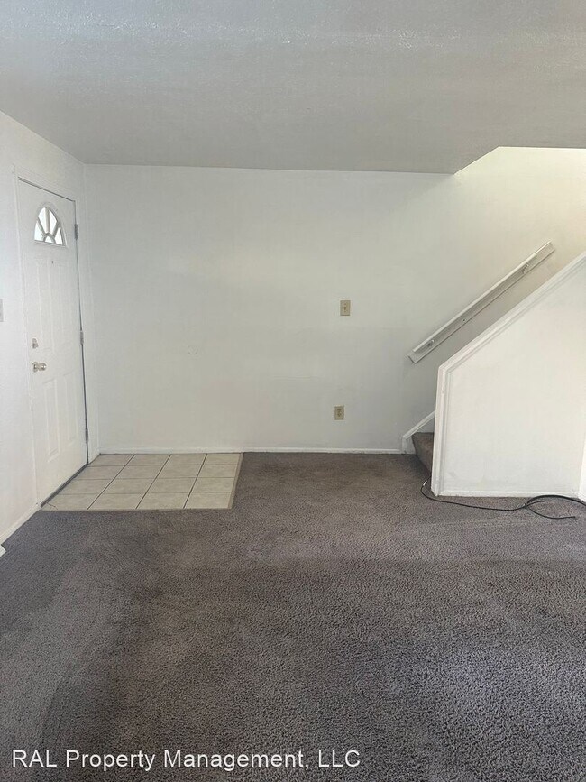 Foto del edificio - 2 br, 1.5 bath House - 4878 banbury 8