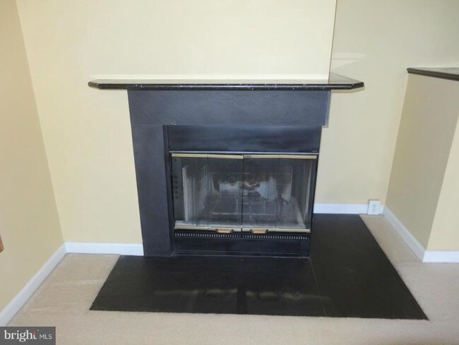 Foto del edificio - 6404 Weatherby Ct