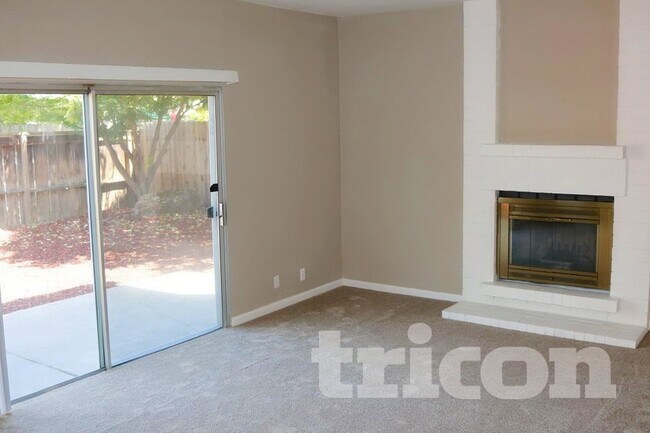 Foto del edificio - 3026 Marbury Ct