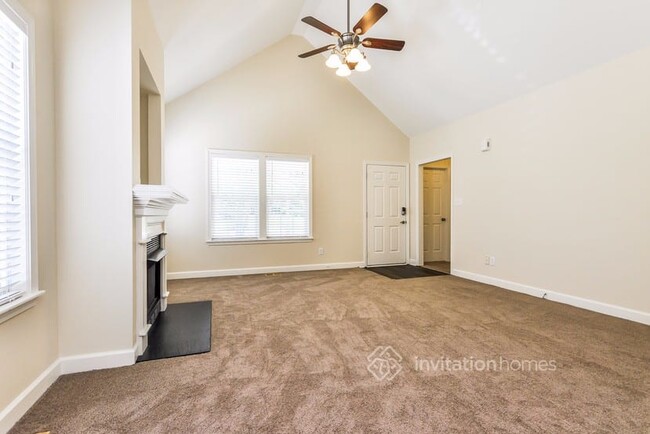 Foto del edificio - 3821 Lodgepole Ln