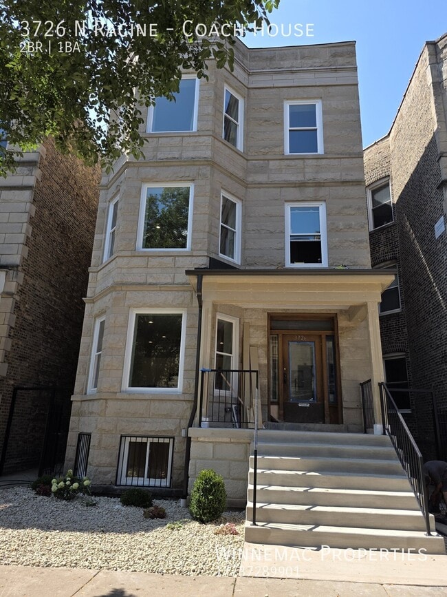 Photo - 3726 N Racine-Coach House