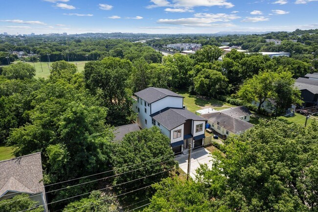 Foto del edificio - 660 Vernon Ave