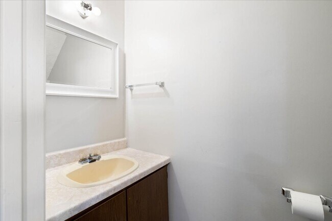 Foto del edificio - Spacious Home in Prime Blacksburg Location!