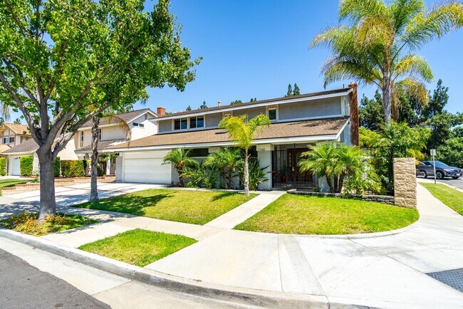 Foto del edificio - 4 br, 2.5 bath House - 17482 Teachers Avenue