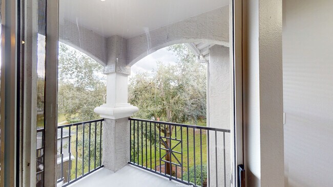 Interior Photo - Arbors at Maitland Summit