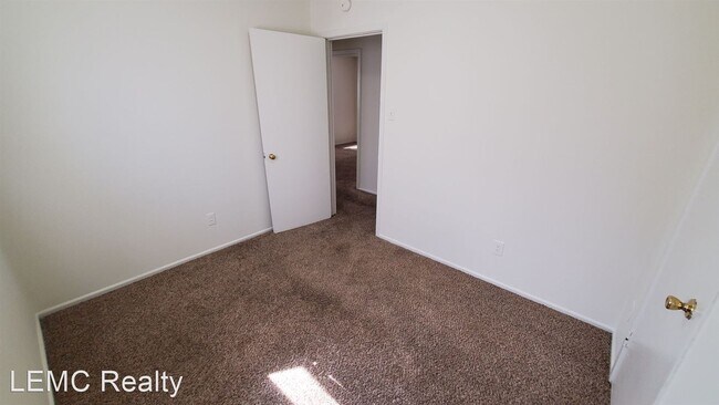 Building Photo - 3 br, 1.5 bath House - 2509 Thorne Unit 1